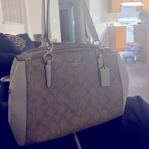 Coach Purse 💛